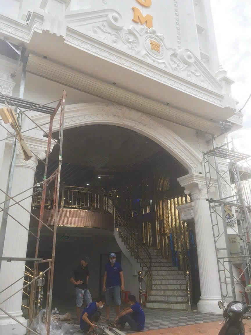 Toà nhà 'M' mái vòm (công trình lớn) — ảnh 2