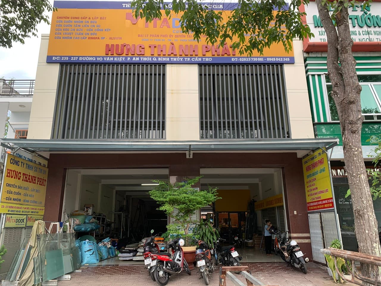 Showroom Hưng Thành Phát Door tại 235-237 Võ Văn Kiệt, Bình Thủy, Cần Thơ
