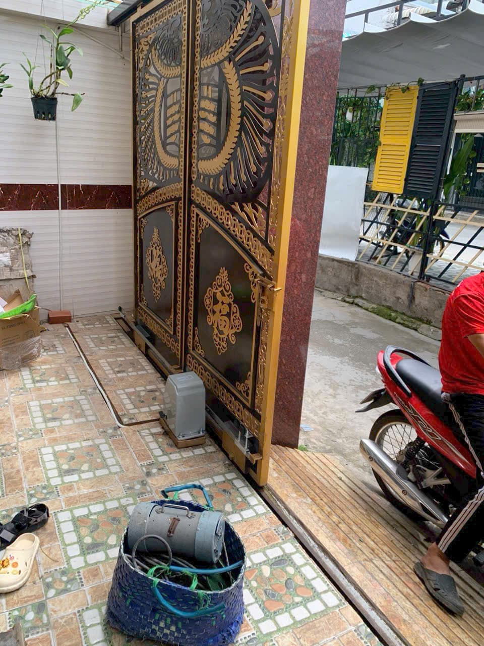 Cổng nhôm đúc